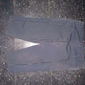 Victoria's Secret Dark Gray Capris Size Xl-f2